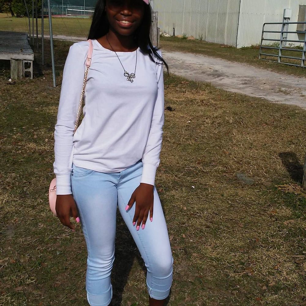 Meet your Posher, Pretty